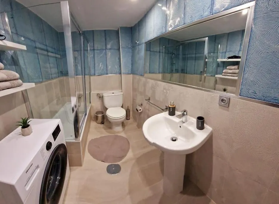 Apartamento Con Terraza Marbella 0*,